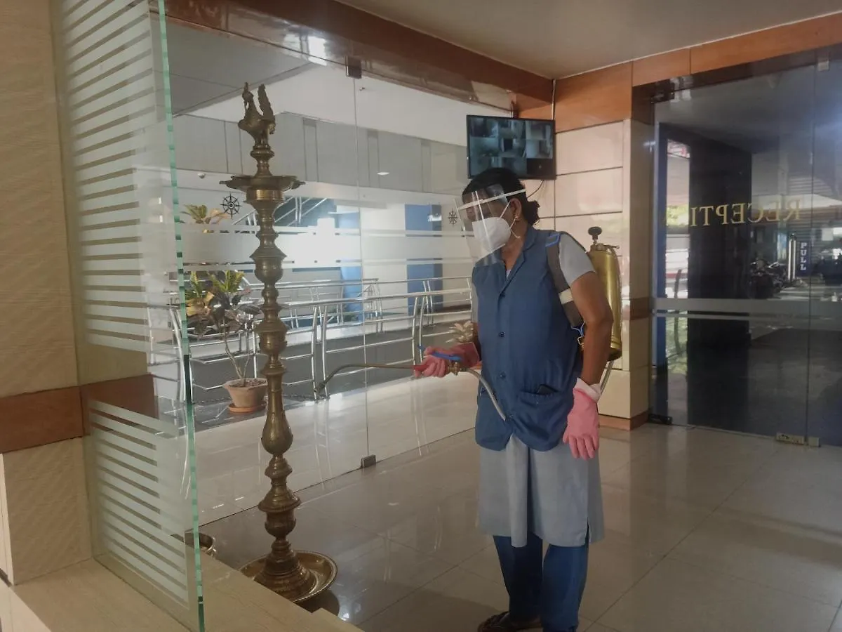 Club7 Hotel Tiruvalla 3*,  India