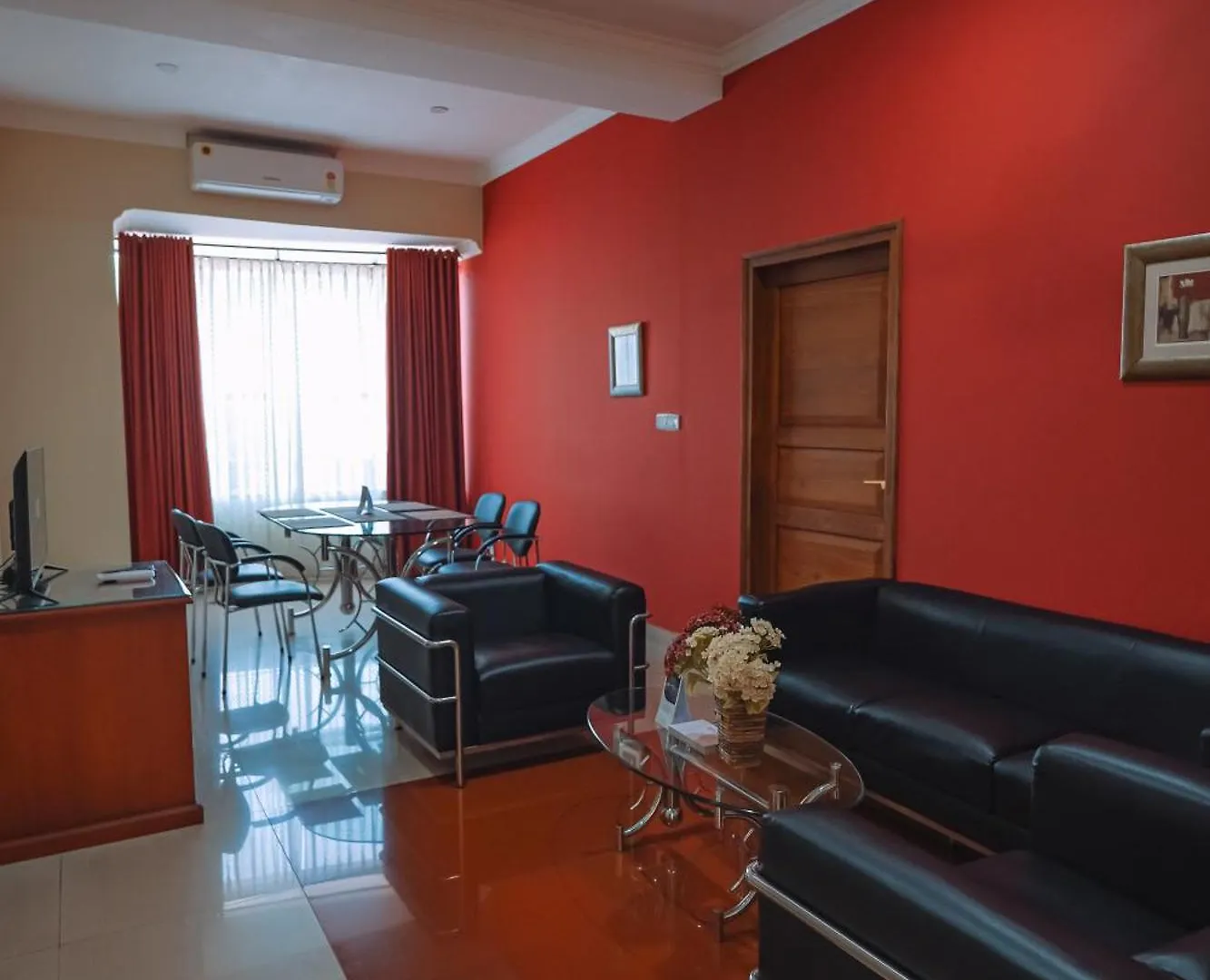 Club7 Hotel Tiruvalla 3*,  India